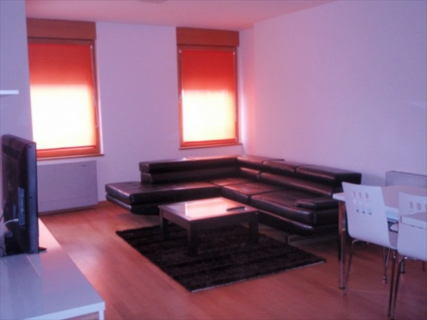 Stan - 60m² - Slavija Kneginje Zorke